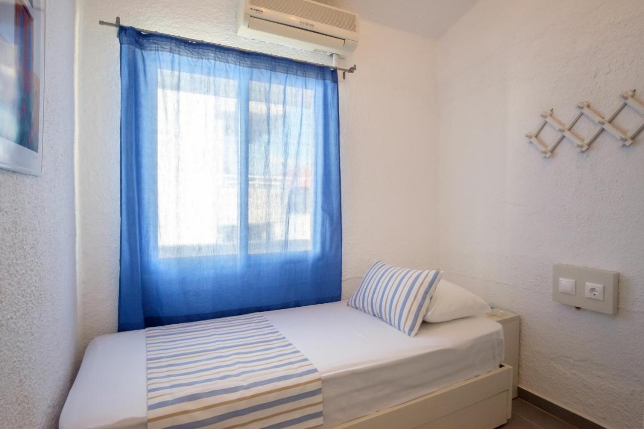 Blue Senses Apartments Sarti Esterno foto