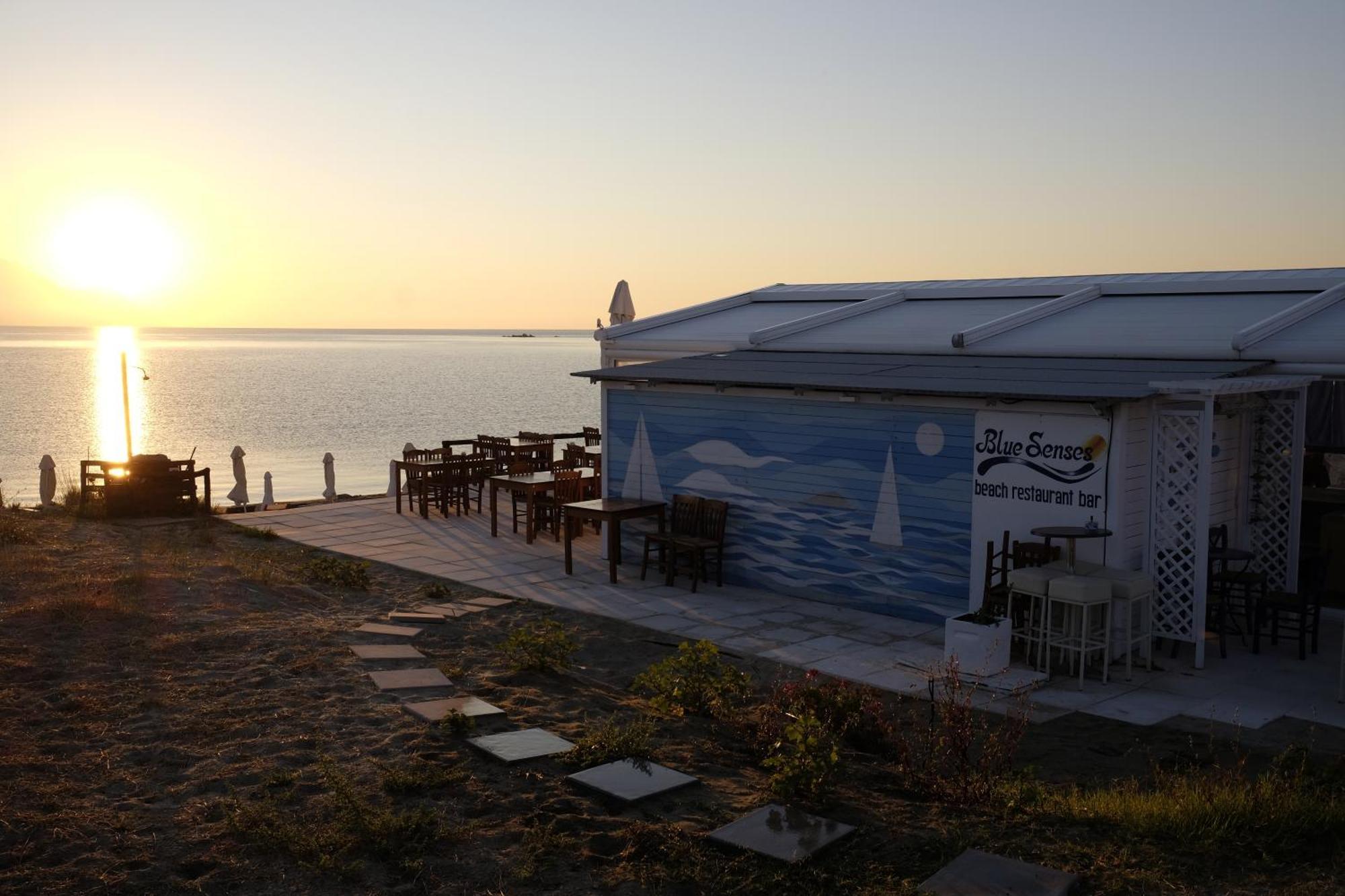Blue Senses Apartments Sarti Esterno foto