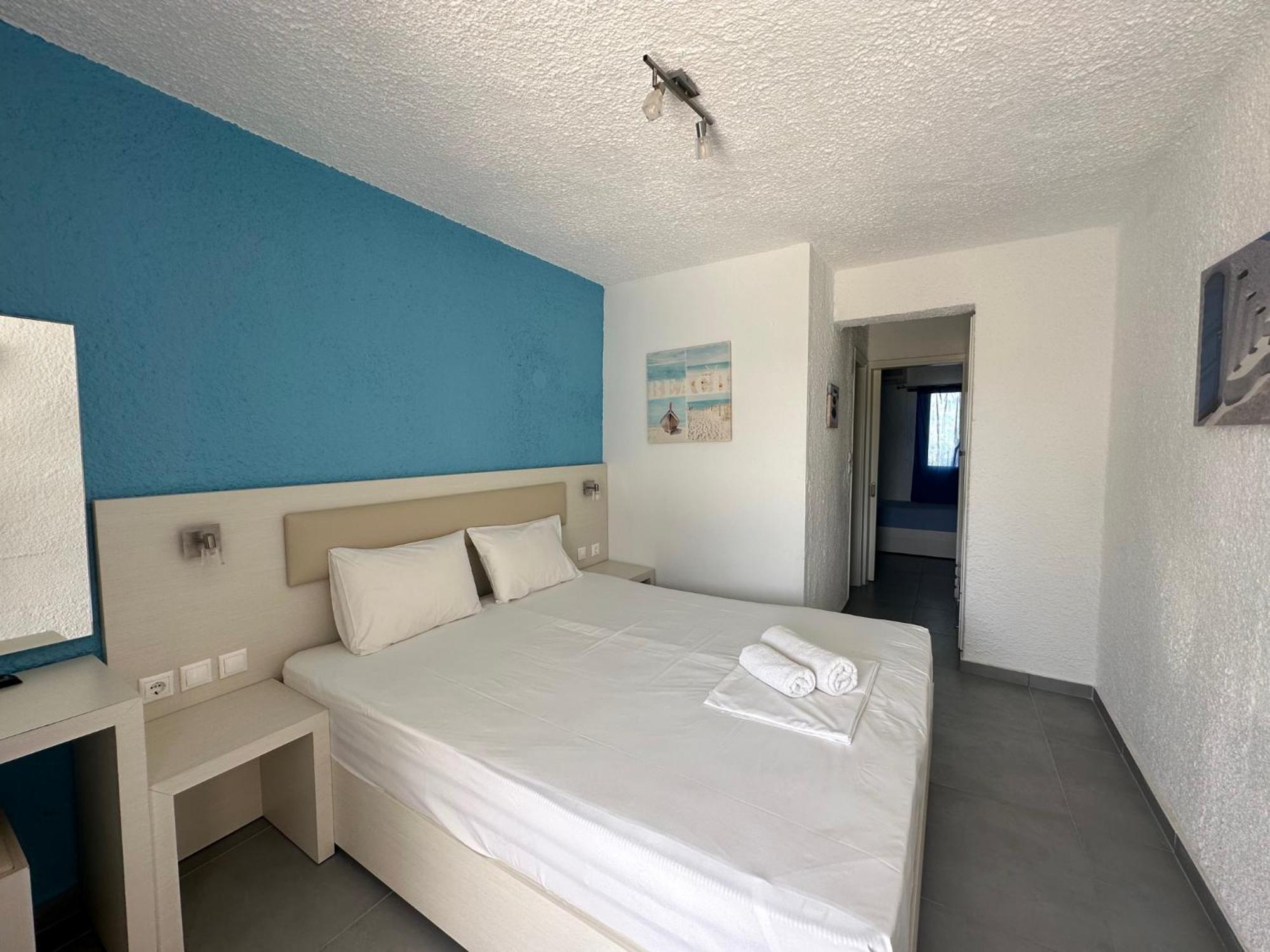 Blue Senses Apartments Sarti Esterno foto